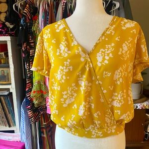 Veronica M Blouse Top. SIZE Small. NWOT